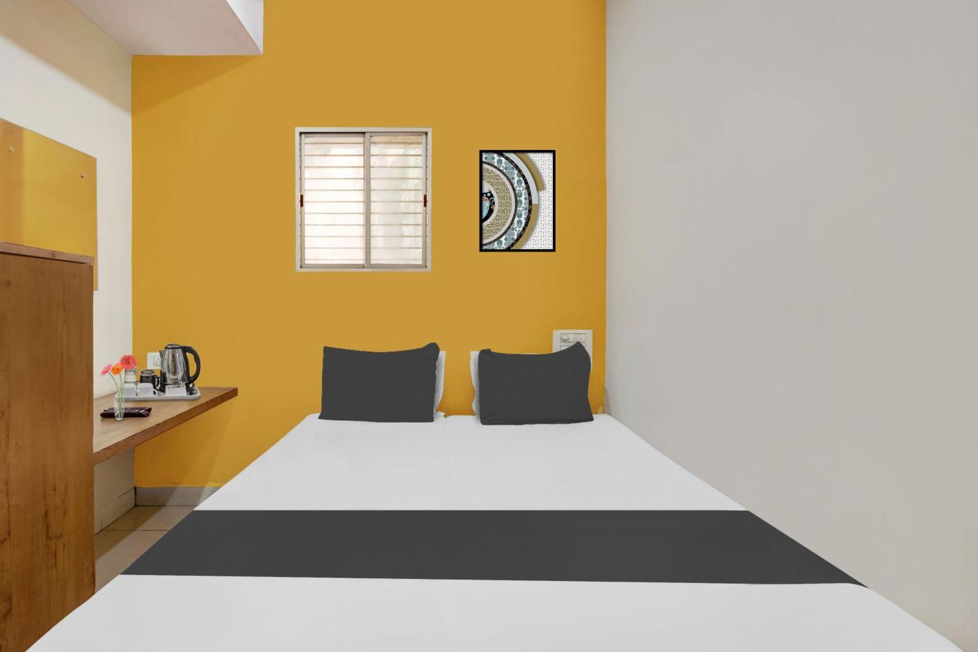Spot On Shree Ram Residency Hotel Hubli Exterior photo